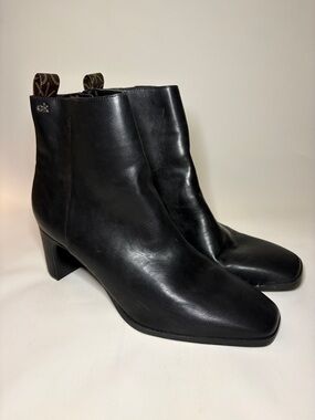 Calvin Klein Deni Black Leather Ankle Booties with Block Heel Size 11